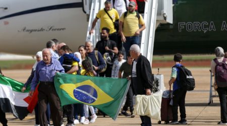 Resgatados 30 brasileiros que estavam na Cisjordânia