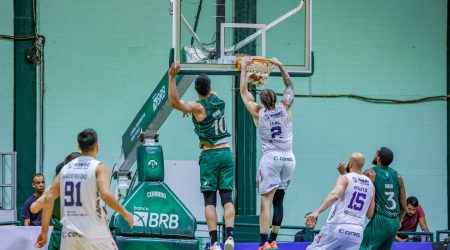 São José vence Cerrado em Brasília e chega à sexta vitória seguida no NBB