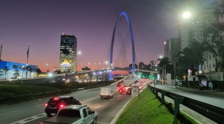 Ponte Estaiada: beleza contrasta com a real eficácia da obra