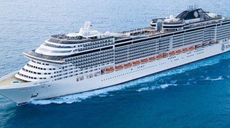 Tragédia no navio Show de Alexandre Pires é cancelado após queda de passageiro ao mar