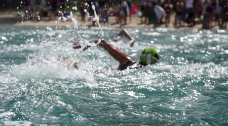Travessia a nado de Caraguá a Ilhabela: 24 km de resistência e estratégia!