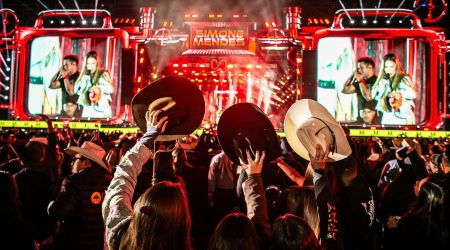 Vale Rodeio Show reúne 80 mil pessoas e grandes artistas