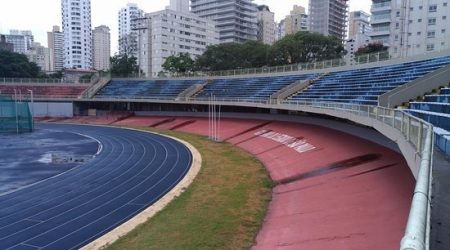 Governo abre licitação para restaurar estádio Ícaro de Castro Mello em São Paulo