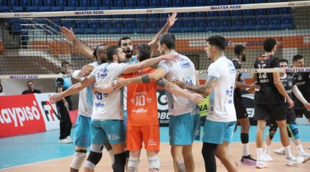 Vôlei São José busca vitória para forçar golden set em jogo fora de casa