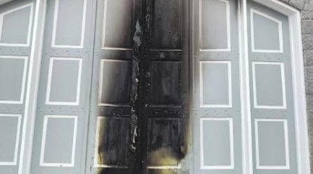 Homem é preso após colocar fogo em igreja em Ubatuba