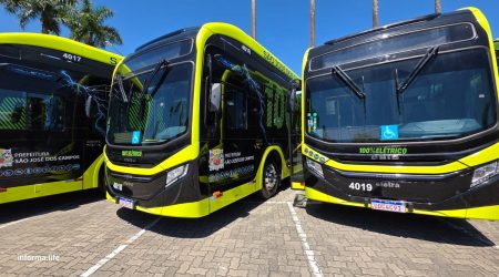 ônibus 100% elétrico