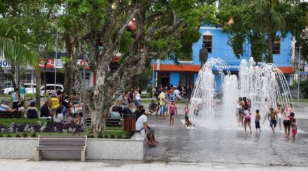 Praça Arnolfo de Azevedo recebe programação especial pelo Dia da Mulher em Lorena