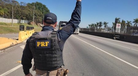 Operação da PRF nas vias rodovias de SP
