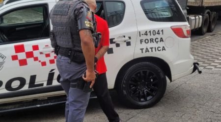 Prisão por roubo em Jacareí
