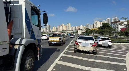 Acidente no Anel Viário deixa motociclista ferido em São José dos Campos