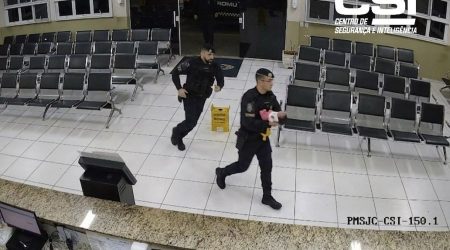 ROMU salva bebê de 14 dias engasgada após ação rápida durante patrulhamento