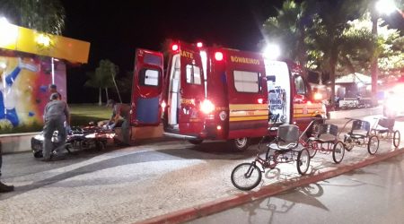 Discussão por cigarro termina com tiro na coxa em plena Avenida da Praia em Caraguá