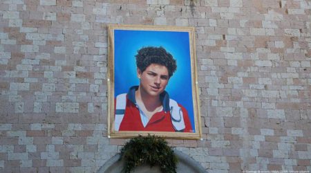 Papa Leão 14 canoniza Carlo Acutis, primeiro santo da geração millennial