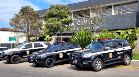 Homem é preso por feminicídio em Ubatuba após morte de mulher em situação de rua