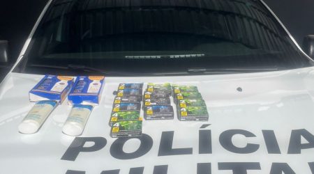 Casal é preso em flagrante após furto em farmácia em São José dos Campos