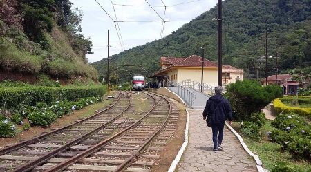 Estrada de Ferro Campos