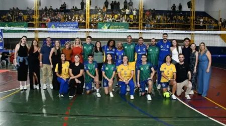 Escola de Vôlei em São José dos Campos é a 1º do país a conquistar selo da Confederação Brasileira de Vôlei