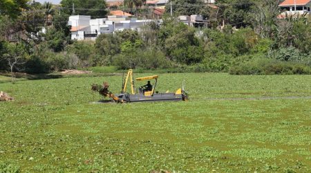 Limpeza do Lago do bairro Pousada do Vale é concluída em São José dos Campos