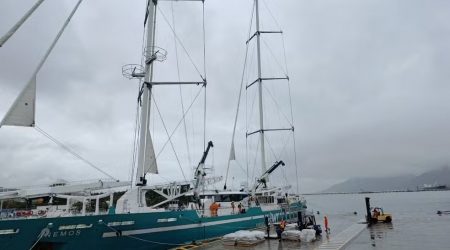 Cargueiro movido a vento leva café e cacau de São Sebastião à Europa