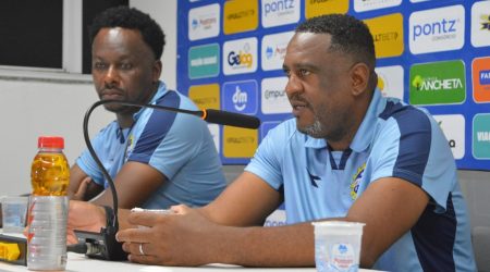 Técnico Jorge Castilho tem contrato renovado com o São José