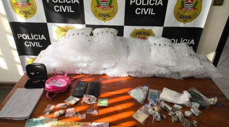 Ação da Polícia Civil cumpre 11 mandados e prende 3 por tráfico em Ubatuba