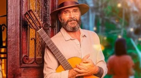 Almir Sater é atração gratuita na Festa do Tropeiro em Jambeiro