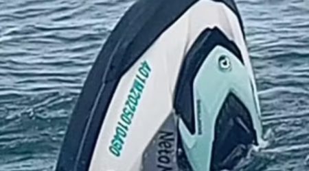 Moto aquática de casal desaparecido é encontrada à deriva em alto-mar a 22 km de Ilhabela