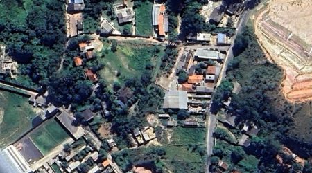 Candelária recebe matrícula do cartório e avança na regularização de 32 lotes em São José dos Campos