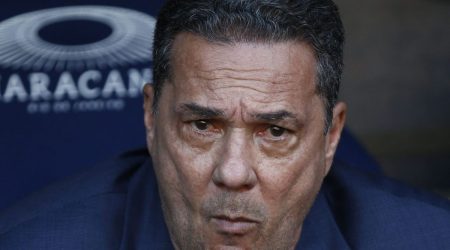 Multicampeão, estrategista Vanderlei Luxemburgo anuncia aposentadoria como técnico!