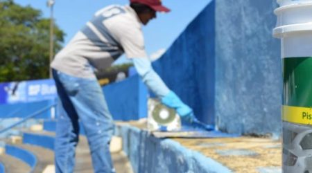 Martins Pereira avança nas obras e começa pintura das arquibancadas para a temporada 2026