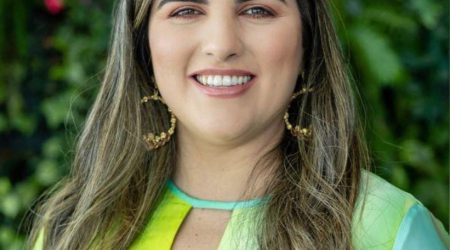 Roda de conversa sobre Fevereiro Roxo tem mediação da jornalista Michelle Sampaio