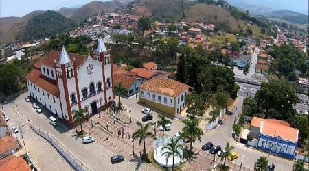 Foto ilustrativa: Queluz, pacata e com apenas 10 mil habitantes, foi palco de um crime bárbaro