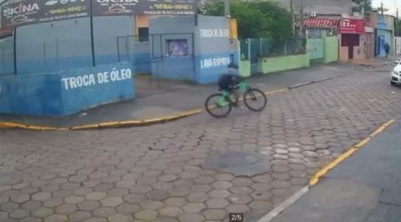 Idosa de 77 anos é assaltada a caminho da missa no centro de São Sebastião