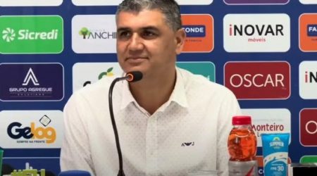 Bomba na Águia; Sidiclei pede para sair e vai para o Athlético-PR!