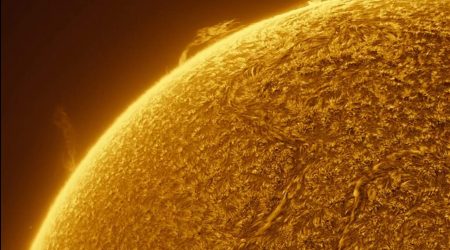 Distúrbios geomagnéticos gerados pelo Sol aumentam risco de infarto, aponta estudo feito com dados de São José