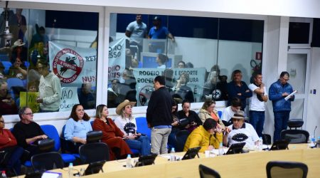 Votação foi tensa na Câmara / Foto: Viviane Ângelo/CMT