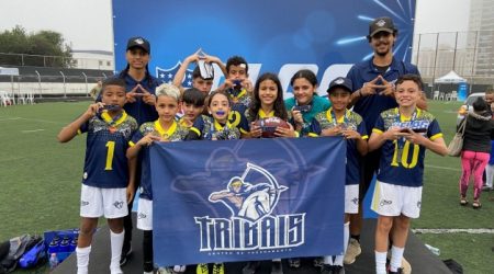 Time do TRIBAIS CT sob comando dos Coachs Luan Souza ( esq ) e Igor Ribeiro ( dir ).