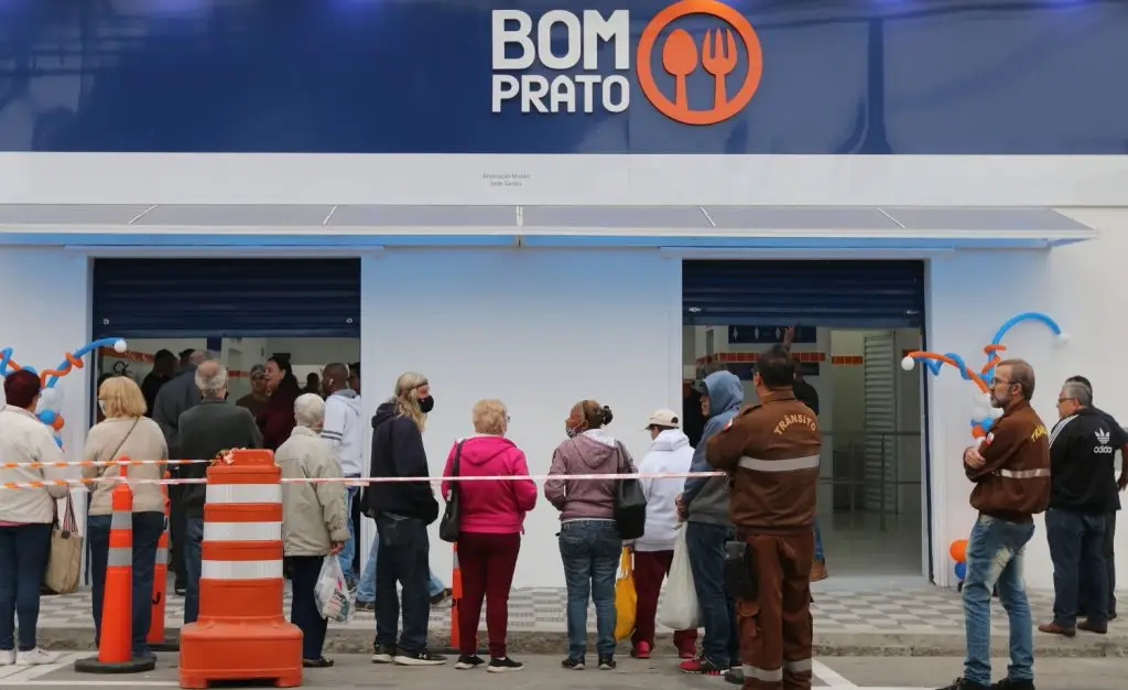 Bom Prato é inaugurado em Jacareí com almoço a R$1 e café da manhã a R$0,50