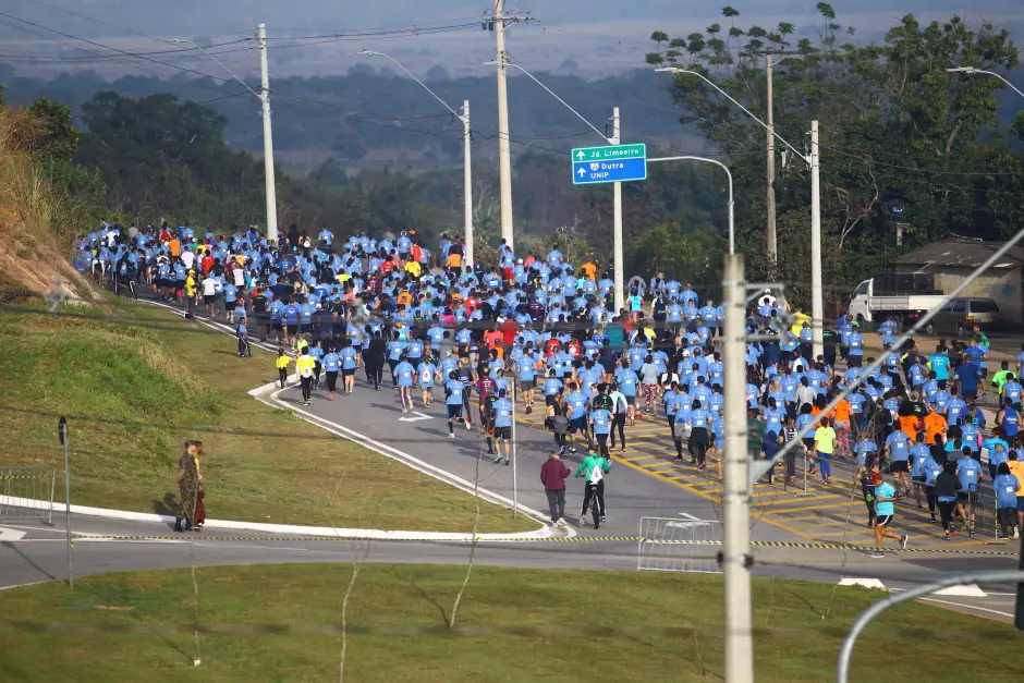 Via Oeste será interditada neste domingo para corrida