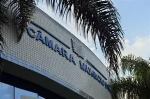 Concurso público da Câmara de São José oferece salários de até R$ 11 mil