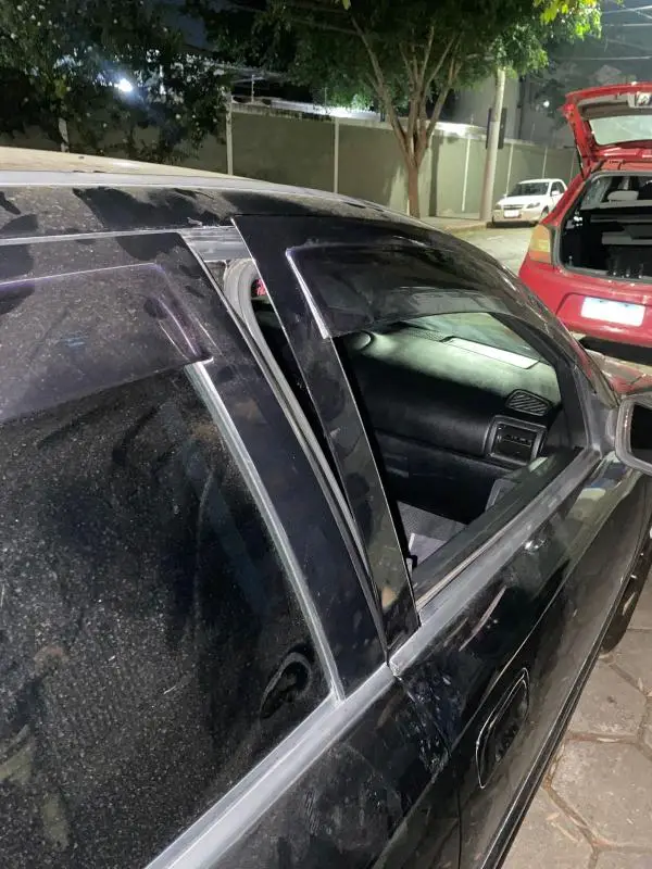 Arrastão de furtos e arrombamentos de carros em volta da Catedral São Dimas