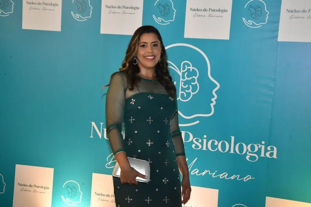 Coluna Social Alessandra Labat