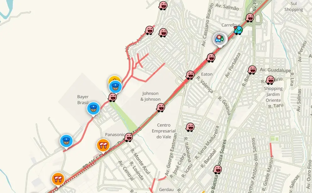 Trânsito em São José complica vias internas após feriado