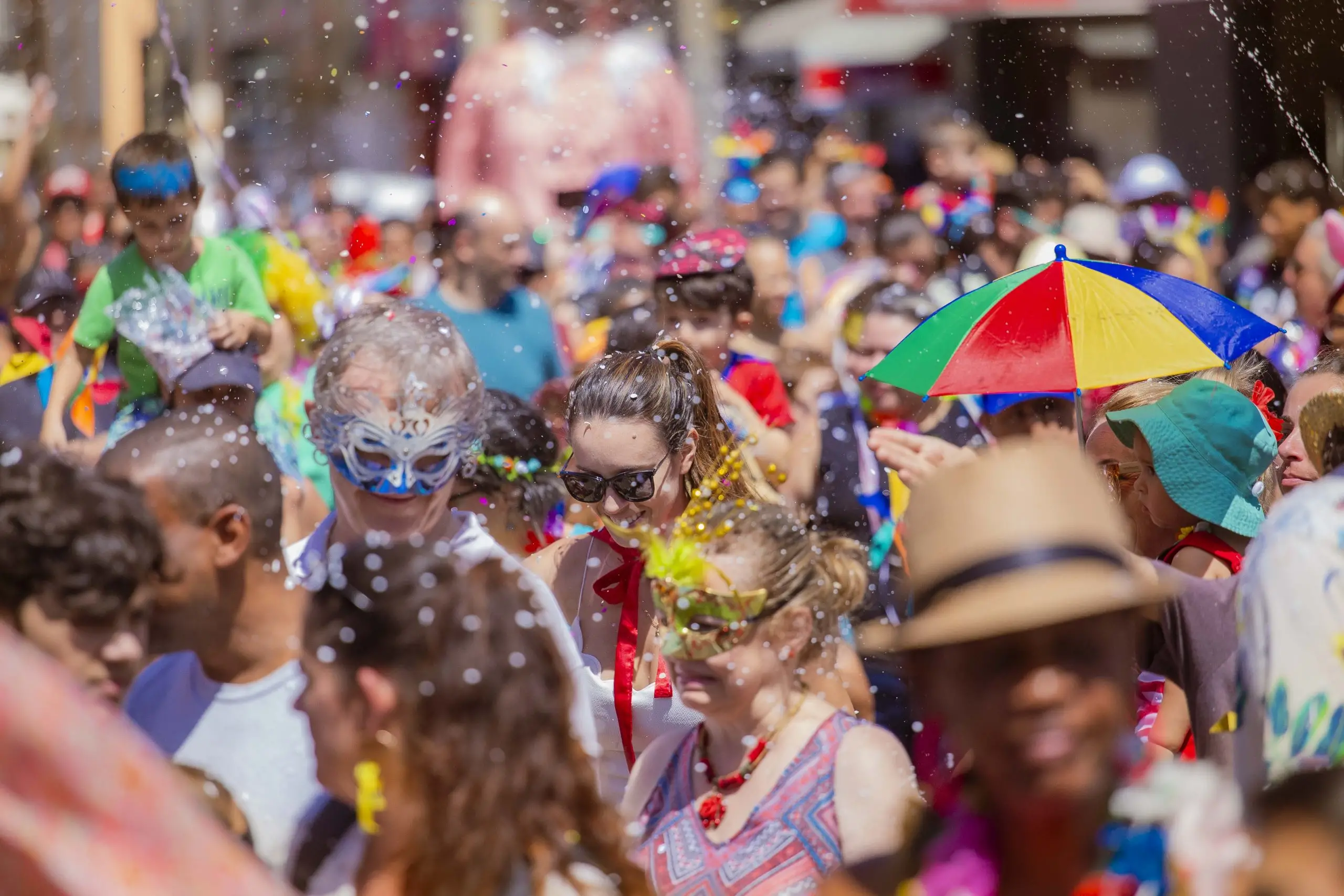 Bloco Pirô Piraquara abre a programação do Carnaval de São José dos Campos 