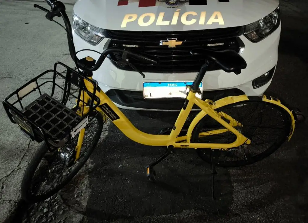 Homem é preso após estourar trava e furtar bike compartilhada!