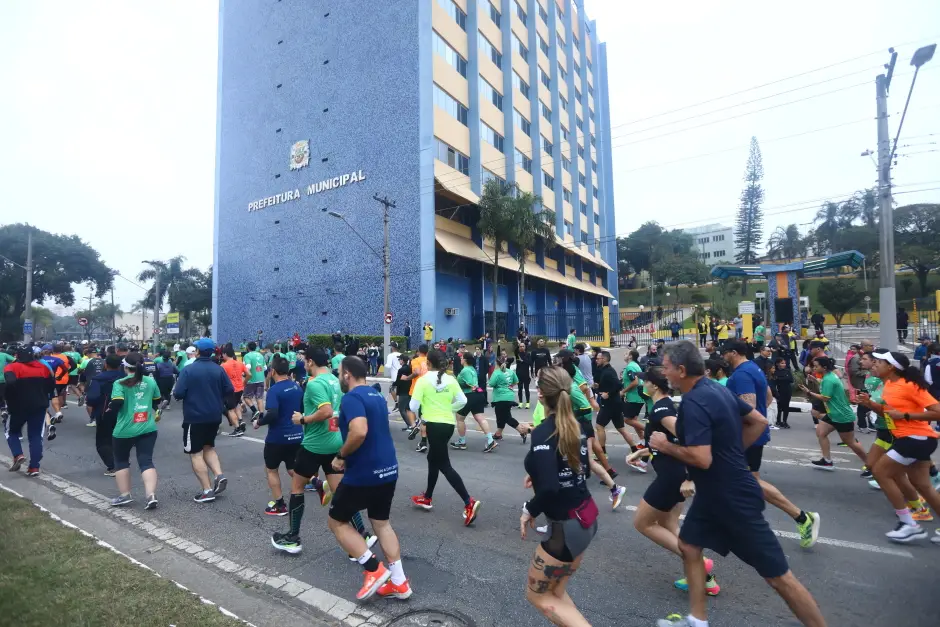 Corrida e travessia de cabos causarão interdições em São José no domingo
