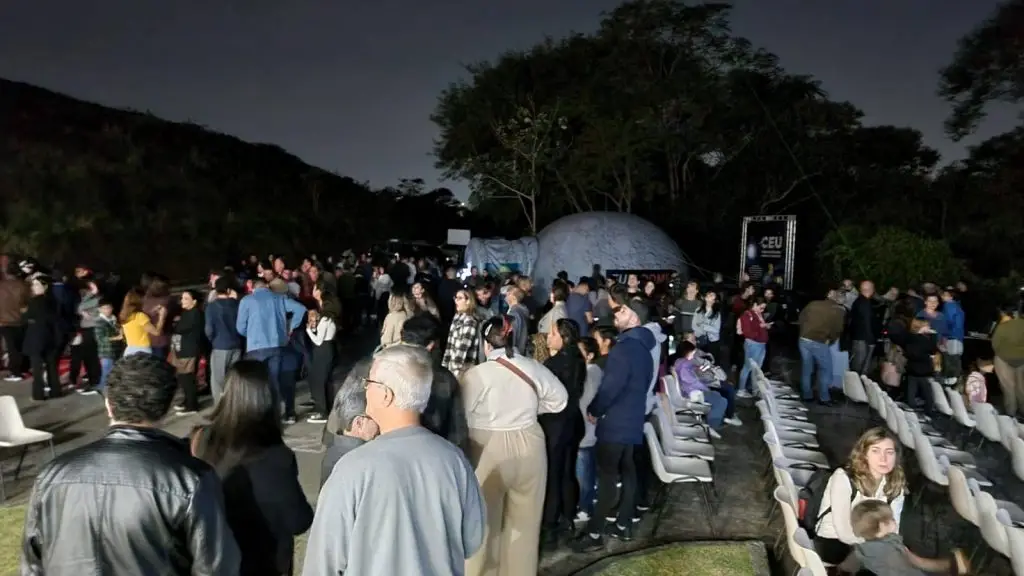 Espiando a Lua oferece noite mágica de observação e ciência em São José dos Campos