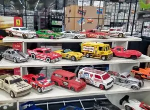 Exposição de minicarros é atração em shopping de São José dos Campos