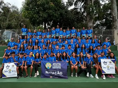 Natação joseense conquista 120 medalhas em torneio regional