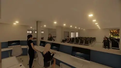 A prefeitura de São José dos Campos informou que está avançando com as obras de ampliação do Hospital de Retaguarda. Segundo a administração municipal a previsão de conclusão da obra é para outubro de 2025. A unidade, que funciona como uma extensão do Hospital Municipal, passa por melhorias estruturais importantes, mas sem interrupção dos atendimentos médicos no local.O foco da reforma está na ampliação da recepção, que ganhará novas instalações elétricas e hidráulicas, climatização e acabamentos modernos, além da construção de novas salas de apoio na parte posterior do prédio. Após as obras o espaço será transformado em uma UPA (Unidade de Pronto Atendimento) adulto, voltado exclusivamente para pacientes maiores de 18 anos.Melhorias Inaugurado em 2020, durante a pandemia, o Hospital de Retaguarda conta com 1.500 m² de área construída, distribuídos em dois pavimentos. A necessidade de ampliação, especialmente da recepção, foi identificada ao longo do funcionamento da unidade, com base na demanda crescente e na necessidade de oferecer mais comodidade a pacientes e acompanhantes.Com a reforma o prédio ganhará 267m² adicionais, sendo 169m² só para a recepção, que passará a acomodar até 200 pessoas, quase quatro vezes mais que a capacidade atual do pronto atendimento adulto do Hospital Municipal. O novo espaço também terá um fluxo especial para atendimento de idosos, oferecendo mais agilidade e acolhimento humanizado